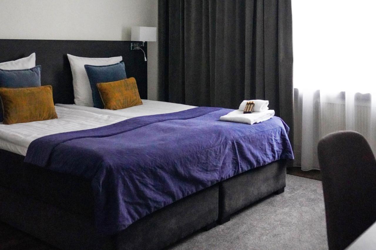 Asby Hotell Hallstahammar Екстер'єр фото