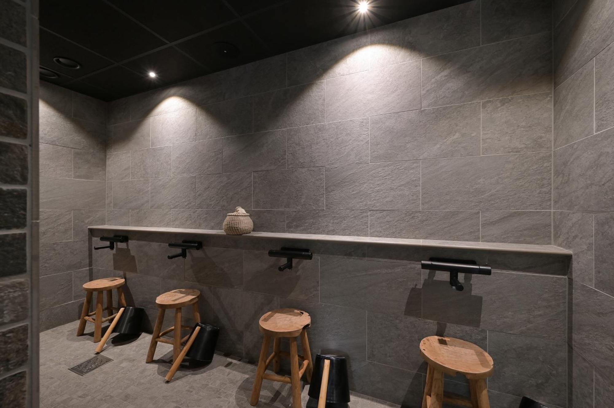 Asby Hotell Hallstahammar Екстер'єр фото